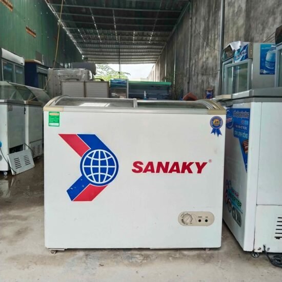 Thanh lý Tủ Đông Trưng Bày Kem Mặt Kính Sanaky 300l
