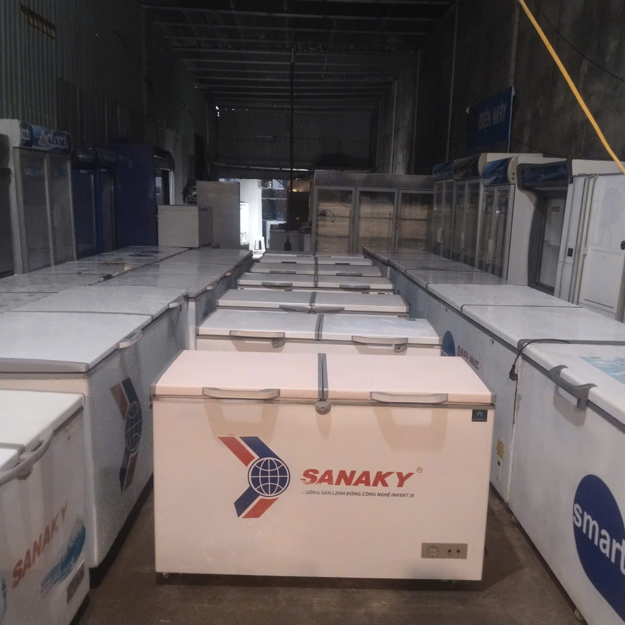 Vì Sao Nên Mua Tủ Đông Cũ Sanaky Thanh Lý Giá Rẻ?